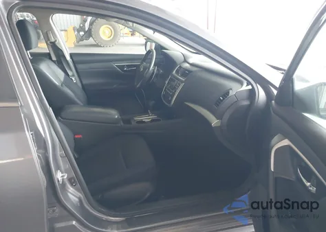 2017 Nissan Altima 2.5 Sr из США, поврежденный, VIN 1N4AL3AP1HC188696